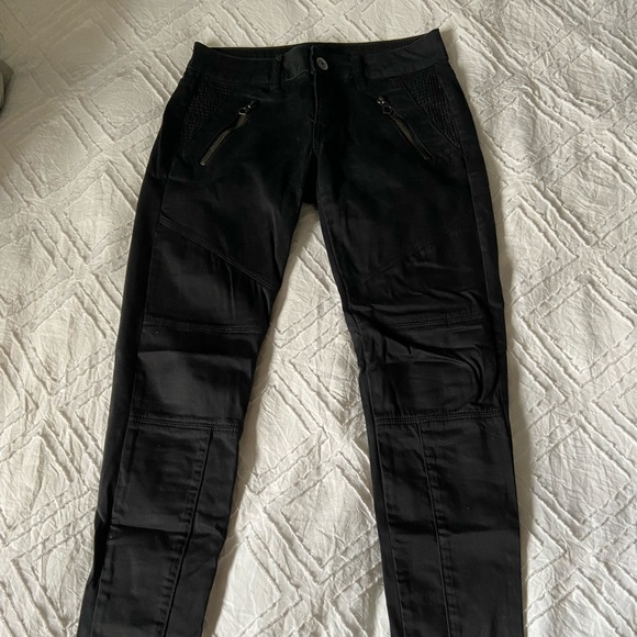 Black textured jeggings - Picture 1 of 4